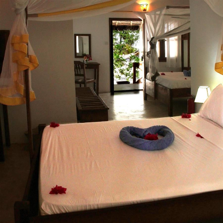 Panga Chumvi Beach Resort Matemwe  Rom bilde
